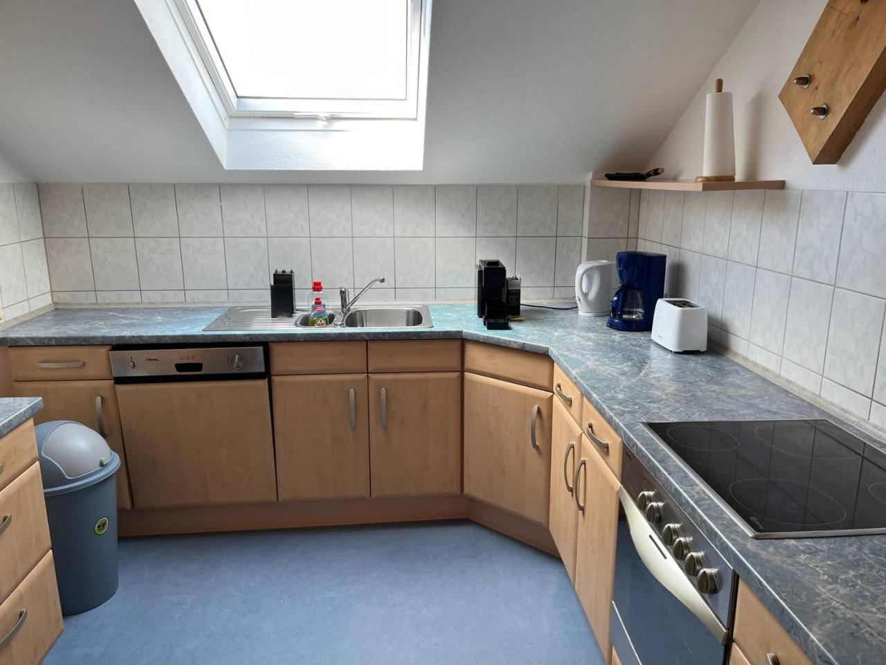 Schoene Dachgeschosswohnung Im Herzen Von Deidesheim Extérieur photo